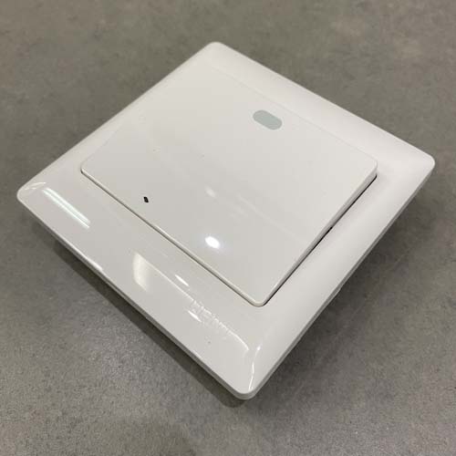 Bộ công tắc trung gian 10A màu trắng